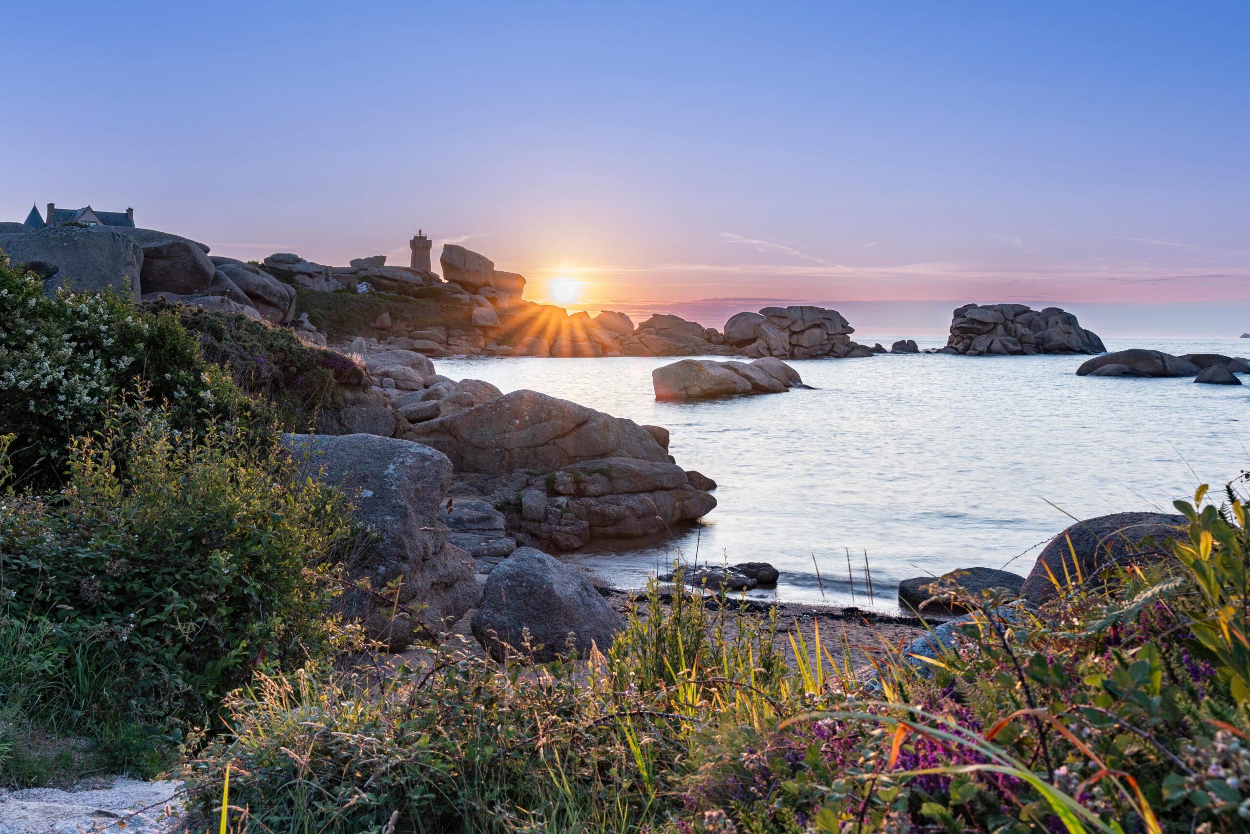 Côte de Granit Rose : Top 10 des Villages à Découvrir (2026)